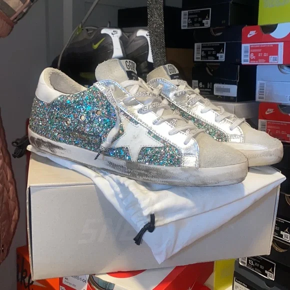 PRE OWNED WOMENS GOLDEN GOOSE - Picture 4 of 10